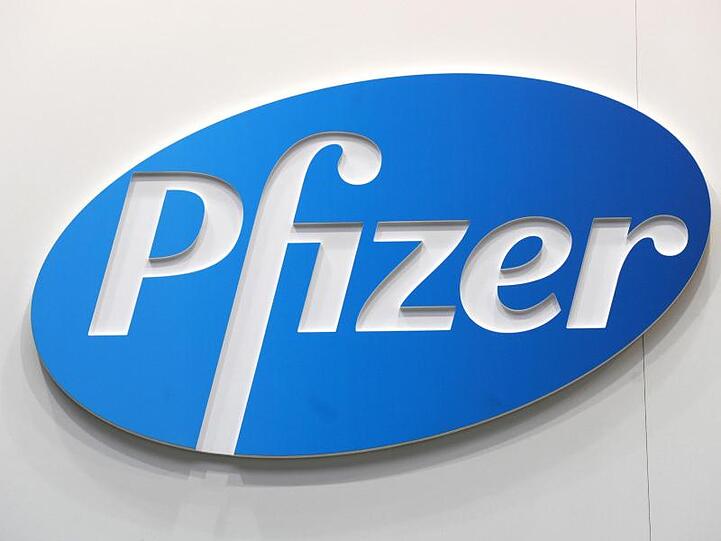 Wegen falsch bedruckter Tablettenverpackungen ruft der Pharmahersteller Pfizer mehrere Chargen einer Antibabypille zurück.