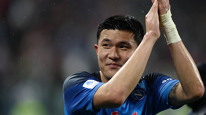 Steht vor einem Wechsel zum FC Bayern: Neapels Abwehrchef Min-jae Kim.