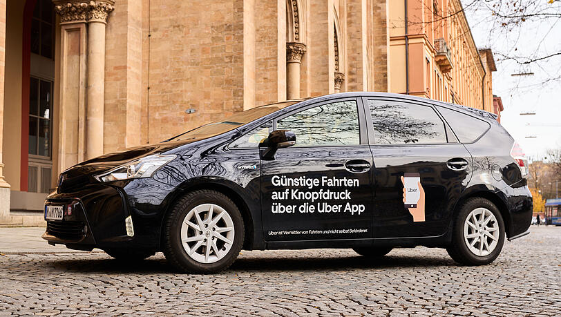 Uber appelliert an Oberbürgermeister Dieter Reiter, um einen Mindestpreis für Mietautos zu verhindern.