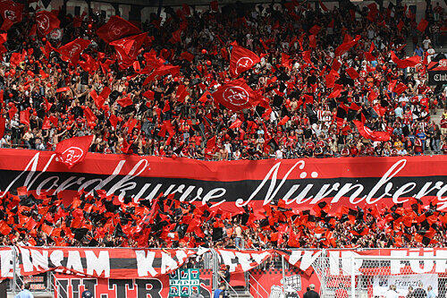 Fans, auf nach München: Der Club erwischte in der zweiten DFB-Pokalrunde das Hammerlos schlechthin, Thomals von Heesen & Co. müssen Mitte September zu Jürgen Klinsmanns Bayern.