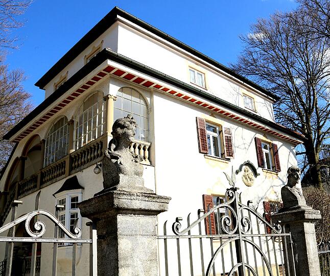 Ein Haus in der Sollner Straße.