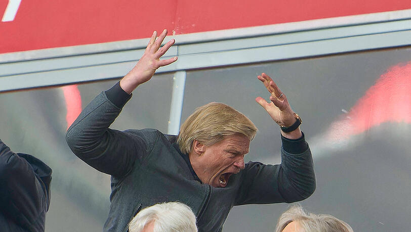 FCB-Vorstandschef Oliver Kahn zeigt sich empört über das 1:1-Unentschieden seiner Bayern gegen die TSG Hoffenheim.