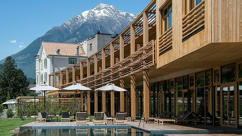 Trotz Corona ausgebucht: Die VillaVerde in Algund bei Meran mit Infinity-Pool