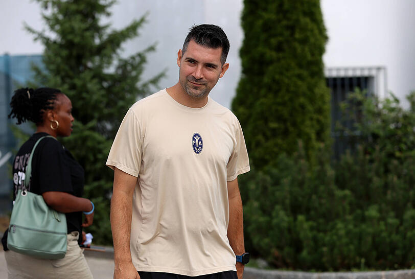 Freut sich auf das Duell gegen Holstein Kiel: Cheftrainer Alper Kayabunar.