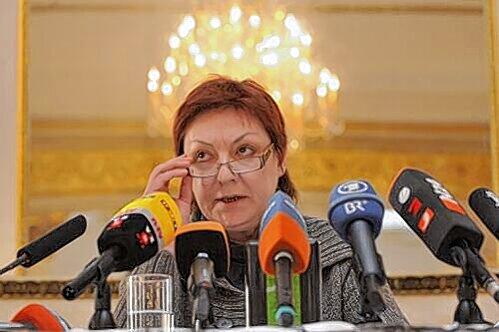 Margit Amerell, die Frau von Manfred Amerell, erhebt schwere Vorwürfe gegen Ex-Referee Franz-Xaver Wack.