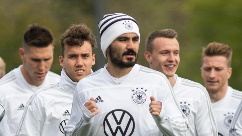 Ilkay Gündogan (M) nimmt am Training der Nationalmannschaft teil. Ilkay Gündogan (M) nimmt am Training der Nationalmannschaft teil.