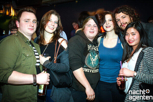 Die besten Party-Bilder vom Freitag. Hier im Gecko Club.