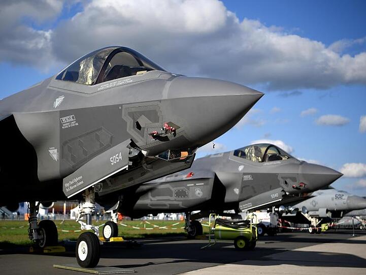 F-35-Kampfjet auf der Luftfahrtmesse ILA im brandenburgischen Schönefeld.