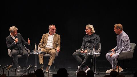 Pierre Littbarski, Karl-Heinz Rummenigge und Toni Schumacher erinnerten sich in M&uuml;nchen an das dramatische WM-Halbfinale 1982 gegen Frankreich.