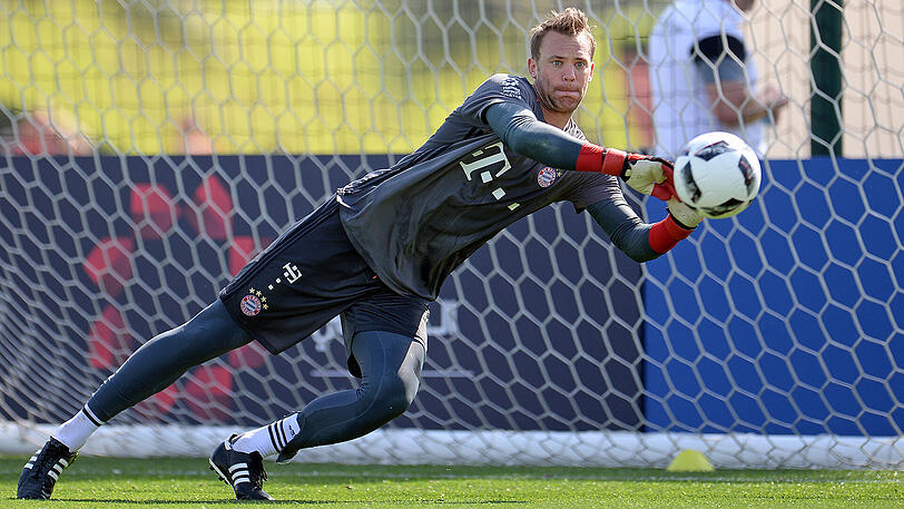 Manuel Neuer trainiert wieder mit der Mannschaft, aber reicht es für Freitag?