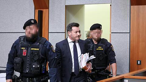 Der Investor Ren&eacute; Benko steht erneut in Innsbruck vor Gericht.