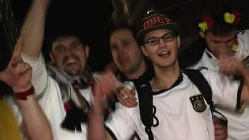 Überall Party: Die deutschen Fußball-Fans haben am Sonntags ausgelassen gefeiert