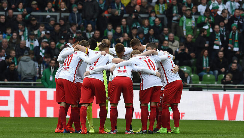 Bei RB Leipzig verursachte ein Feueralarm einen Einsatz der Feuerwehr. Bei RB Leipzig verursachte ein Feueralarm einen Einsatz der Feuerwehr.