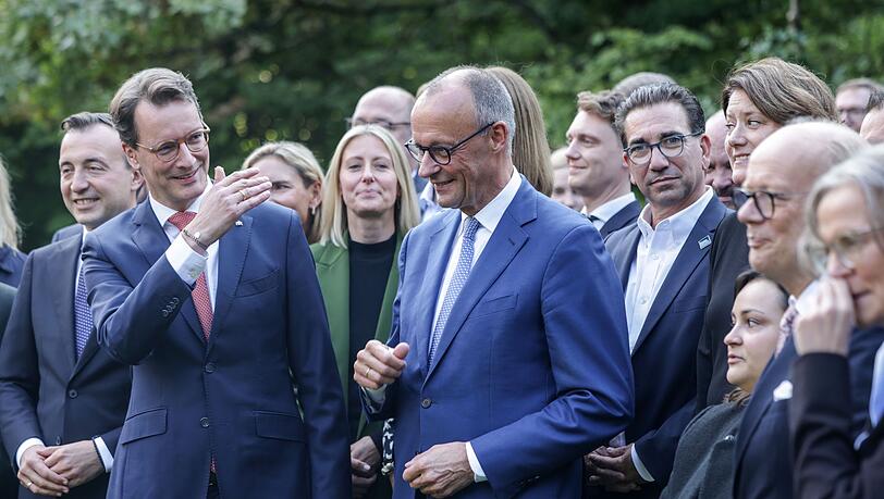 Bundeskanzler Friedrich Merz (CDU) hat die Wahlerfolge der CDU bei den Kommunalwahlen in NRW gelobt.