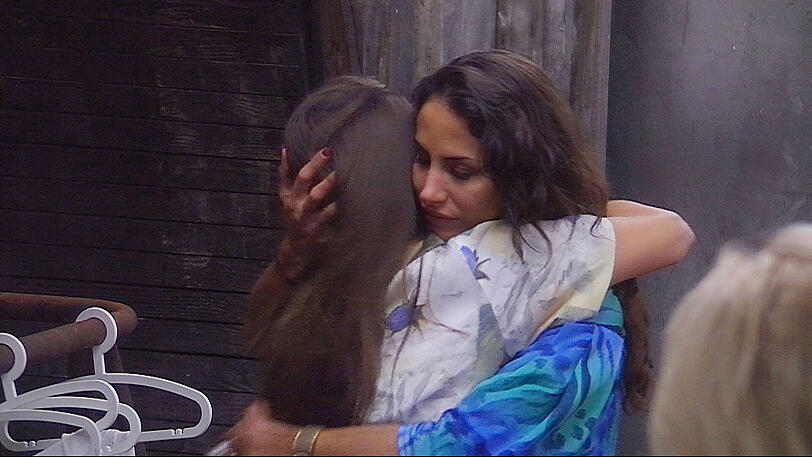 Janina muss das Promi-Haus verlassen - das sind die Bilder!
