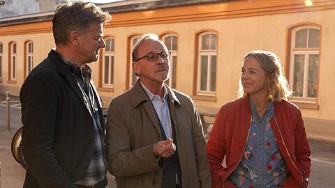 "M&uuml;nchen Mord: Die Stadt, die es nicht gibt": Harald Neuhauser (Marcus Mittermeier, l.), Ludwig Schaller (Alexander Held) und Angelika Flierl (Bernadette Heerwagen) haben einen kniffligen Fall vor sich.