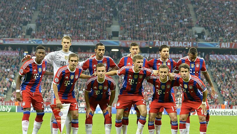Im Vergleich zur Aufstellung gegen Manchester City hat Pep seine Mannschaft nur leicht verändert. Im Vergleich zur Aufstellung gegen Manchester City hat Pep seine Mannschaft nur leicht verändert.