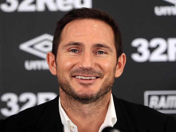 Frank Lampard nimmt an einer Pressekonferenz teil. Foto: Simon Cooper/PA Wire