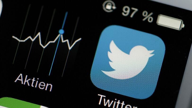 Bisher nur ausgewählte Twitter-Nutzer einen Zugang zu der neuen Video-Funktion beantragen Bisher nur ausgewählte Twitter-Nutzer einen Zugang zu der neuen Video-Funktion beantragen