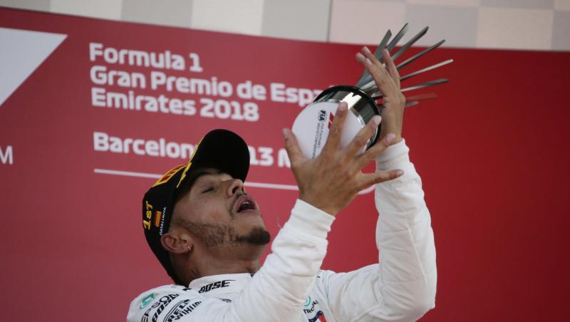 Weiß, wie man auf dem Circuit de Catalunya gewinnt: Mercedes-Pilot Lewis Hamilton. Weiß, wie man auf dem Circuit de Catalunya gewinnt: Mercedes-Pilot Lewis Hamilton.