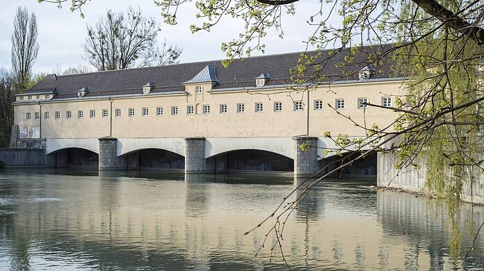 Das Unglück ereignete sich am Stauwehr Oberföhring.