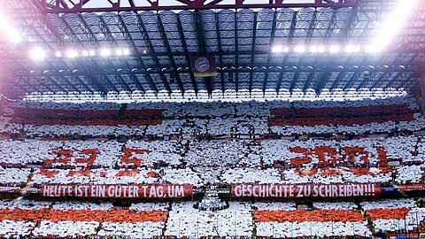"Heute ist ein guter Tag, um Geschichte zu schreiben": Die legendäre Choreographie vor dem Champions-League-Finale 2001 im Guiseppe Meazza.