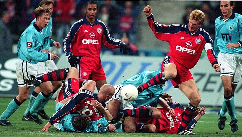 Fotobeweis: Effenberg (r.) während einer 0:1-Pleite.