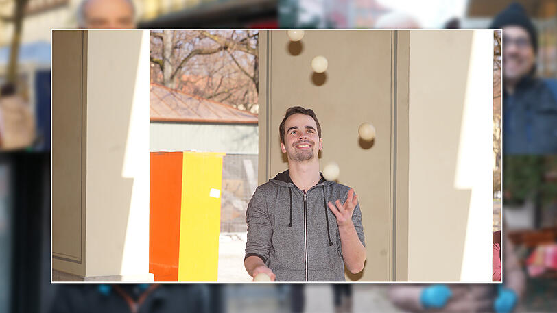 Computerlinguistik-Student Dominik Braun (24).  
"Freunde von mir sagen, dass ich sympathisch und offen bin - und einer, der gerne Neues ausprobiert. 
Ich jongliere seit meinem zwölften Lebensjahr total gerne mit Bällen. So bekomme ich meinen Kopf frei und fühle  mich entspannter. 
Als Bub habe ich schon Zauberwürfel schnell gelöst. Klavier spielen habe ich mir selbst beigebracht. Und dann Klavierstücke auswendig gelernt. 
Slacklining über den Eisbach macht mir außerdem Spaß. 
Ausgehen in Clubs ist dagegen nicht so mein Ding. Da müsste man tanzen - doch dabei fühle ich mich nicht so  wohl. 
Ich gehe lieber auf Treffen mit anderen Jongleuren überall auf der Welt - und in München. 
Die Jongleurszene ist zu 95 Prozent sympathisch und entspannt. 
Mit Freunden sitze ich gerne im Dubliner Irish Pub am Platzl. Und zum Essen gehen bin ich am liebsten 
L` Osteria in der Giselastraße. 
Da schmeckt die Braccio di Ferro Pizza mit Spinat Schinken und Ei klasse."