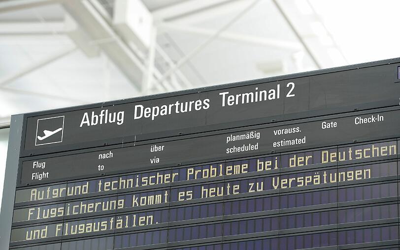 Diese Frage stellten sich am Freitag viele Fluggäste in Müchen.