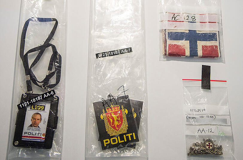 Zum Gedenken wurde eine Ausstellung zu den Anschlägen eröffnet.
