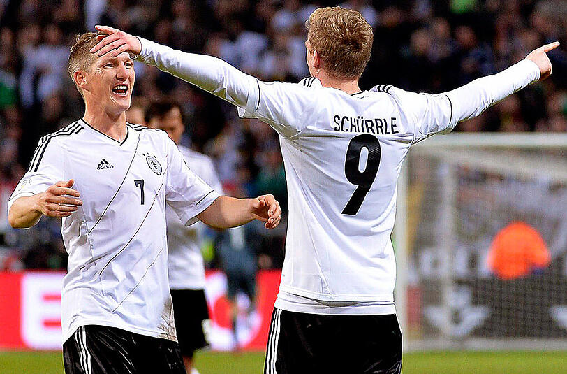 Kollegen und Freunde: die deutschen Nationalspieler Bastian Schweinsteiger (links) und André Schürrle.