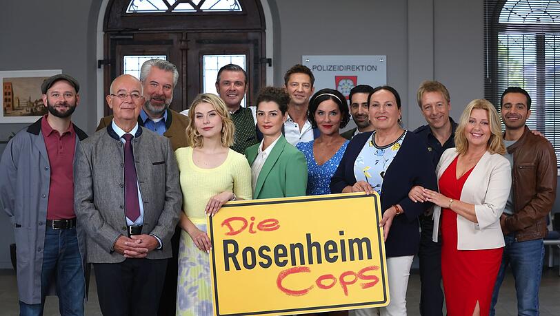 Das Ensemble der "Rosenheim-Cops" wird sich in der nächsten Staffel verändern. (Archivbild) Das Ensemble der "Rosenheim-Cops" wird sich in der nächsten Staffel verändern. (Archivbild)