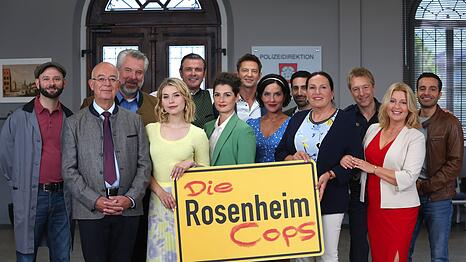 Das Ensemble der "Rosenheim-Cops" wird sich in der n&auml;chsten Staffel ver&auml;ndern. (Archivbild)