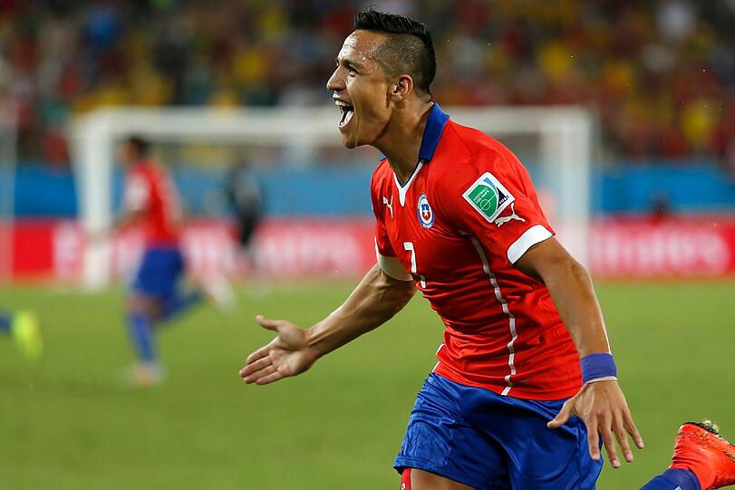 Alexis Sanchez bejubelt seinen Treffer.