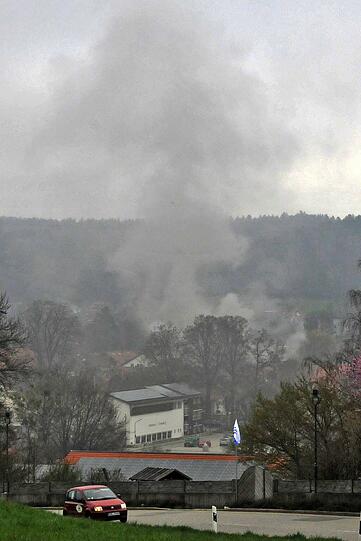 Bei dem Hotelbrand in Glonn wurden neun Menschen verletzt.