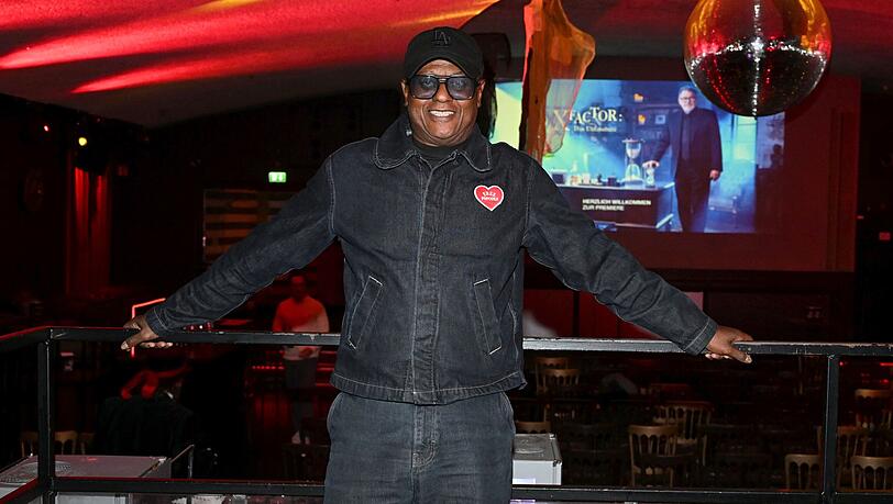 Im Filmcasino am Odeonsplatz feierte die neue Staffel "X-Factor: Das Unfassbare" mit Jaymes Butler Premiere. Im Filmcasino am Odeonsplatz feierte die neue Staffel "X-Factor: Das Unfassbare" mit Jaymes Butler Premiere.