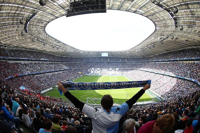 Beim 2:1-Sieg gegen den 1. FC Nürnberg waren 68.500 Fans in der Arena. Im Relegations-Rückspiel gegen Holstein Kiel erwarten die Löwen erneut eine große Kulisse.
