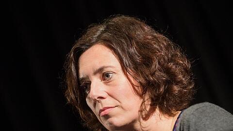 Eva Menasse wird geehrt.
