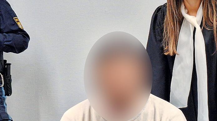 Der Angeklagte vor Gericht. Foto: Maximilian Neumair