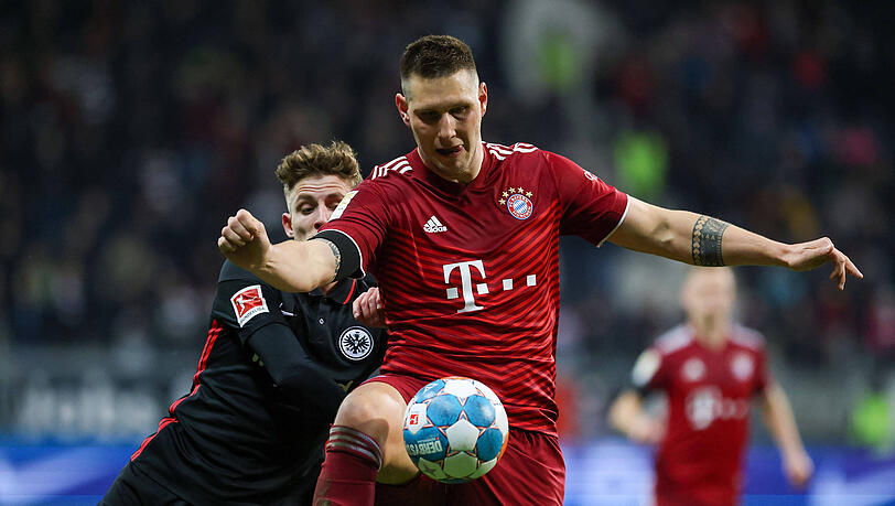 Niklas Süle hatte Frankfurts Jesper Lindstrøm weitgehend im Griff.