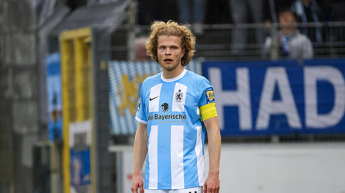Auch nach der Partie beim Tabellenletzten SC Freiburg II stehen die Löwen um Kapitän Jesper Verlaat konsterniert da. Vierte Niederlage am Stück. Der Vorsprung auf die Abstiegsplätze beträgt nur noch sechs Zähler.