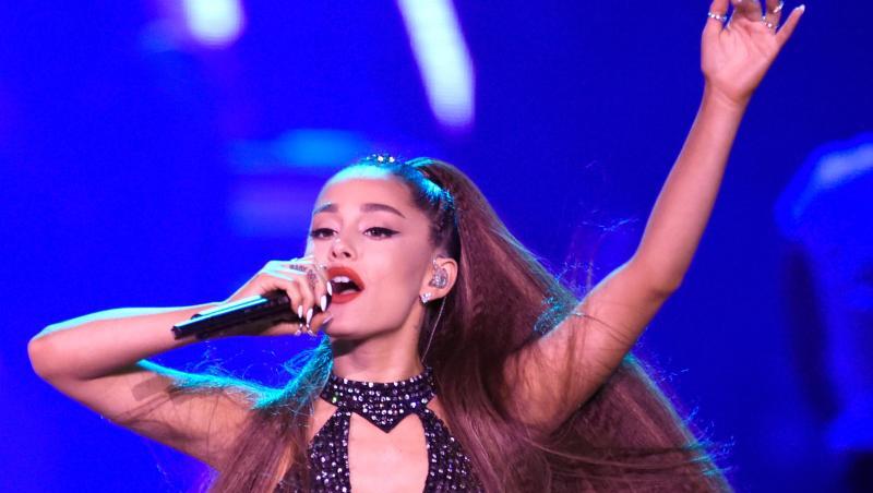 Ariana Grande unterstützt Bernie Sanders. Ariana Grande unterstützt Bernie Sanders.