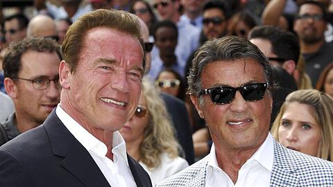 Arnold Schwarzenegger (l.) und Sylvester Stallone (r.) bei einem gemeinsamen Auftritt 2019.