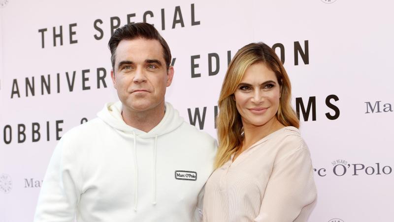 Robbie Williams mit Ehefrau Ayda bei der Vorstellung seiner Mode-Kollektion. Robbie Williams mit Ehefrau Ayda bei der Vorstellung seiner Mode-Kollektion.
