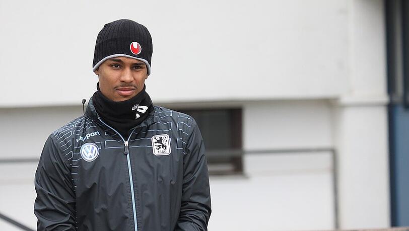 Rubin Okotie hat am Mittwoch das Training abgebrochen. Rubin Okotie hat am Mittwoch das Training abgebrochen.