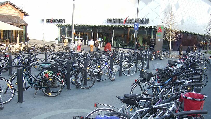 Pasing ist eine Dauerbaustelle, da lassen viele das Rad lieber stehen. Pasing ist eine Dauerbaustelle, da lassen viele das Rad lieber stehen.