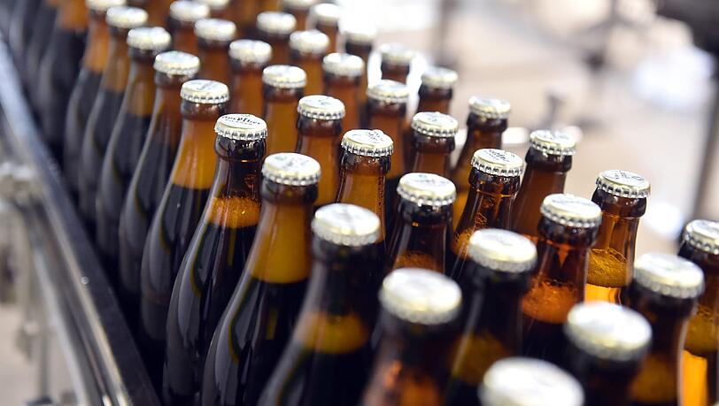1.400 Brauereien und über 6.000 Biermarken gibt es in Deutschland - wo soll nur für all die Sorten Platz sein? 1.400 Brauereien und über 6.000 Biermarken gibt es in Deutschland - wo soll nur für all die Sorten Platz sein?