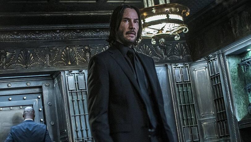 Hat mindestens so viele Leben wie eine Katze, mag aber vor allem Hunde: Profikiller John Wick (Keanu Reeves).