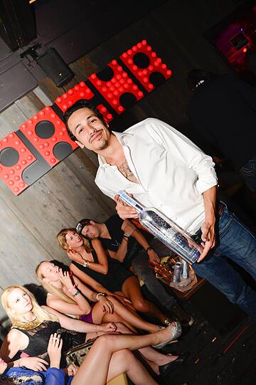 Wilde Wodka-Party im Pacha. Am Samstag ging`s im Pacha heiß her. Die Bilder!