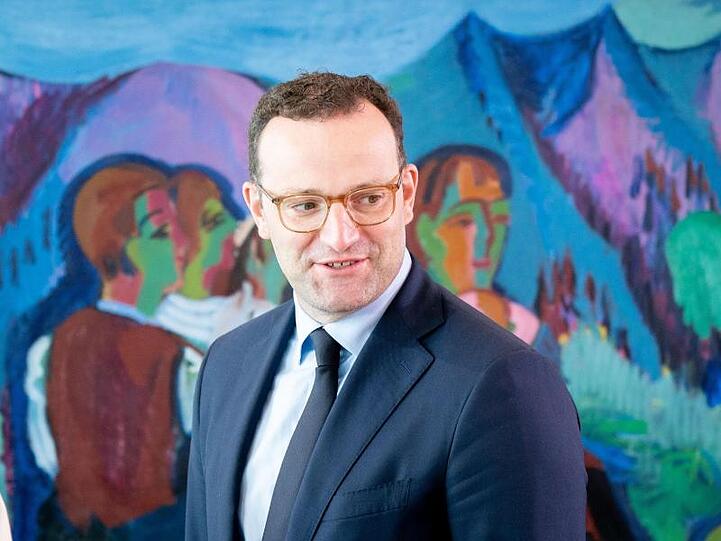Gesundheitsminsiter Jens Spahn (CDU) will für Pflegekräfte einen Mindestlohn von 14 Euro.
